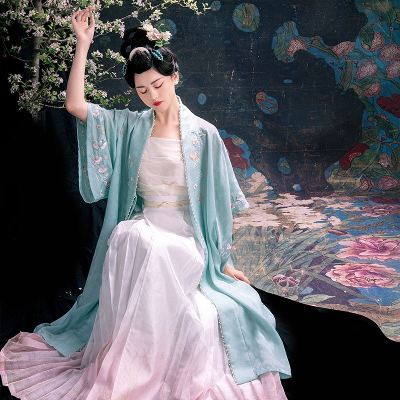 Straight Collar Long Sleeve Cardigen with Cami and Pleated Dress Song Dynasty Hanfu Set