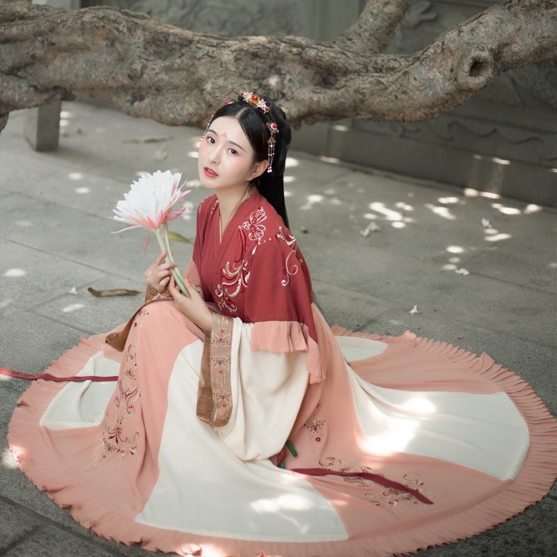 Hanfu Butterfly Style For Autumn and Spring