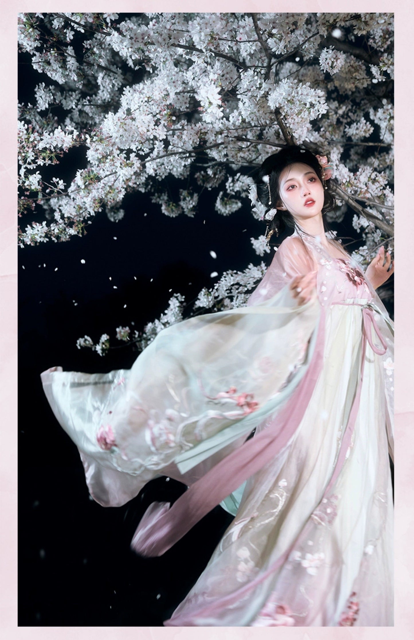 Pre Order [Fine Lady] Improved Hezi Dress with Fairy Daxiu(Wide Sleeve Jacket) Hanfu Set